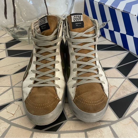 GOLDEN GOOSE
Men's Superstar Camo Mid-Top Sneakers - Picture 3 of 14